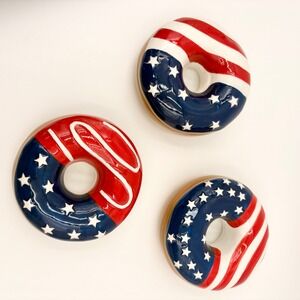 Liberty Lane Set of 3 Patriotic Ceramic Donut Decor American Flag Red White Blue